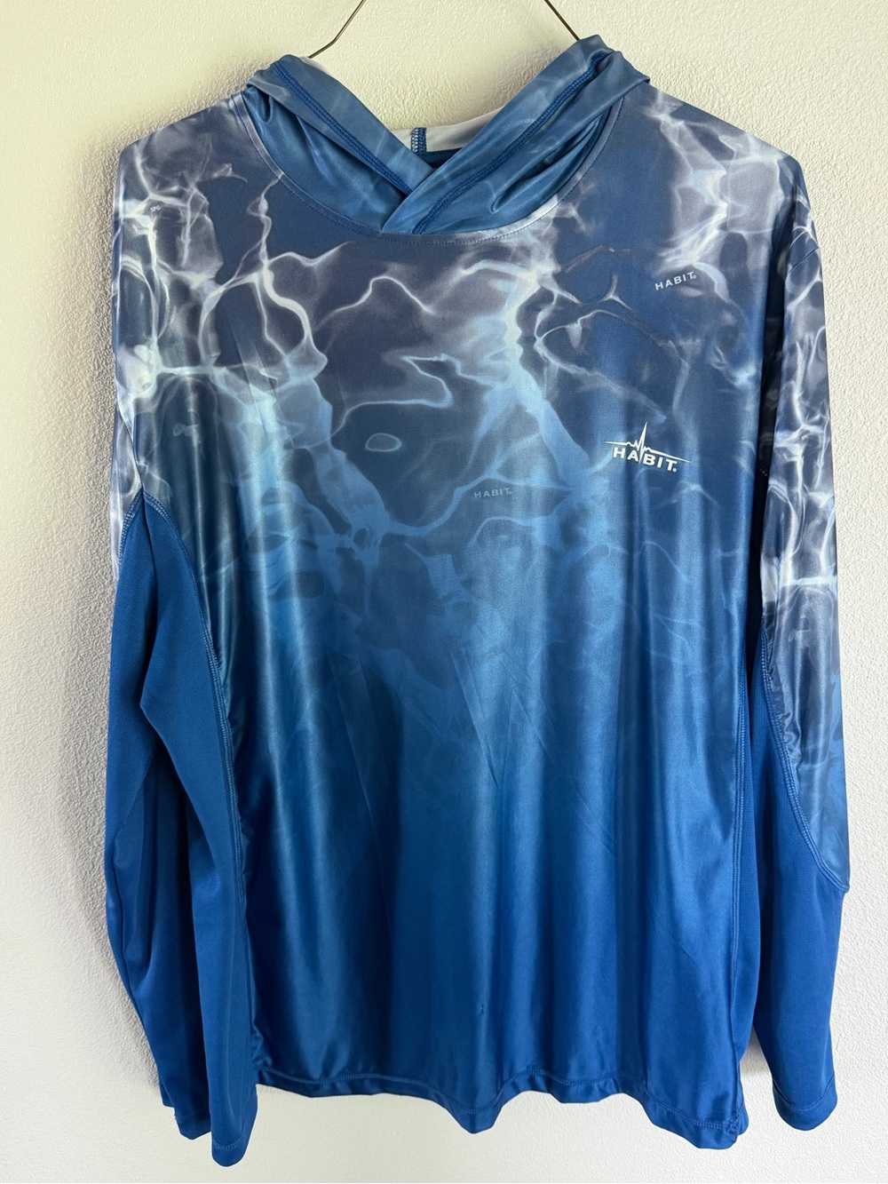 Habit Men’s Hooded Moisture Wicking SPF Fishing Shirt Size XXL Solar Factor